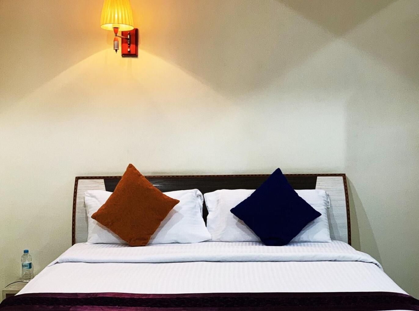 tanour lux service apartment koramangala
