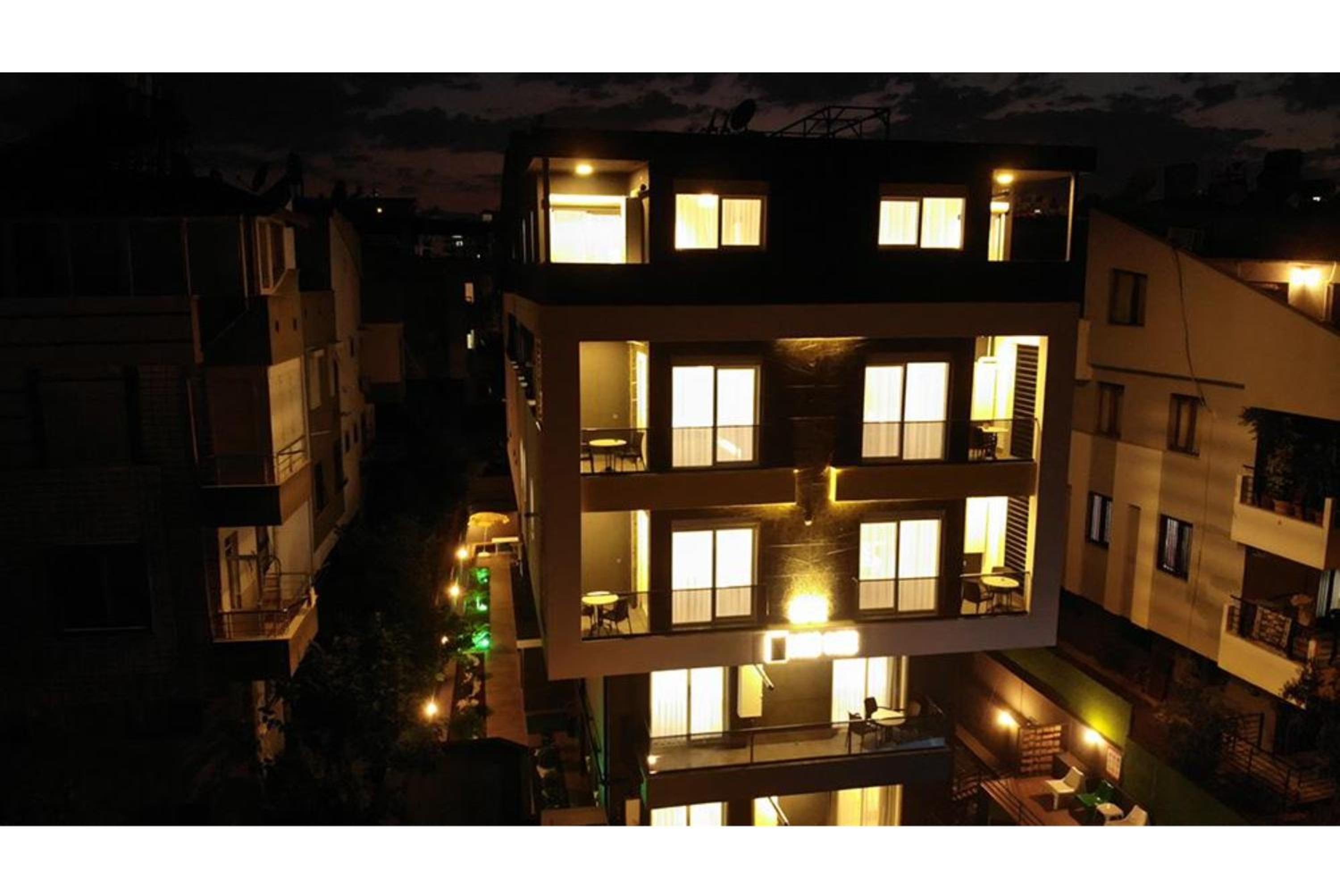 Stile Suite Family Hotel - Image 74