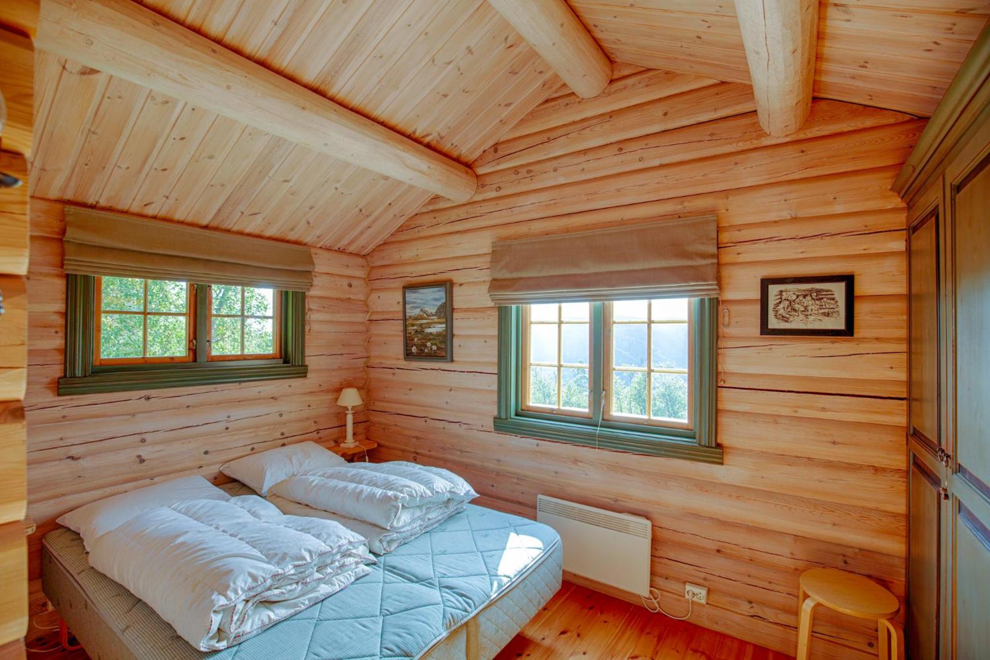 Mountain Getaway With Sauna And Views view 5