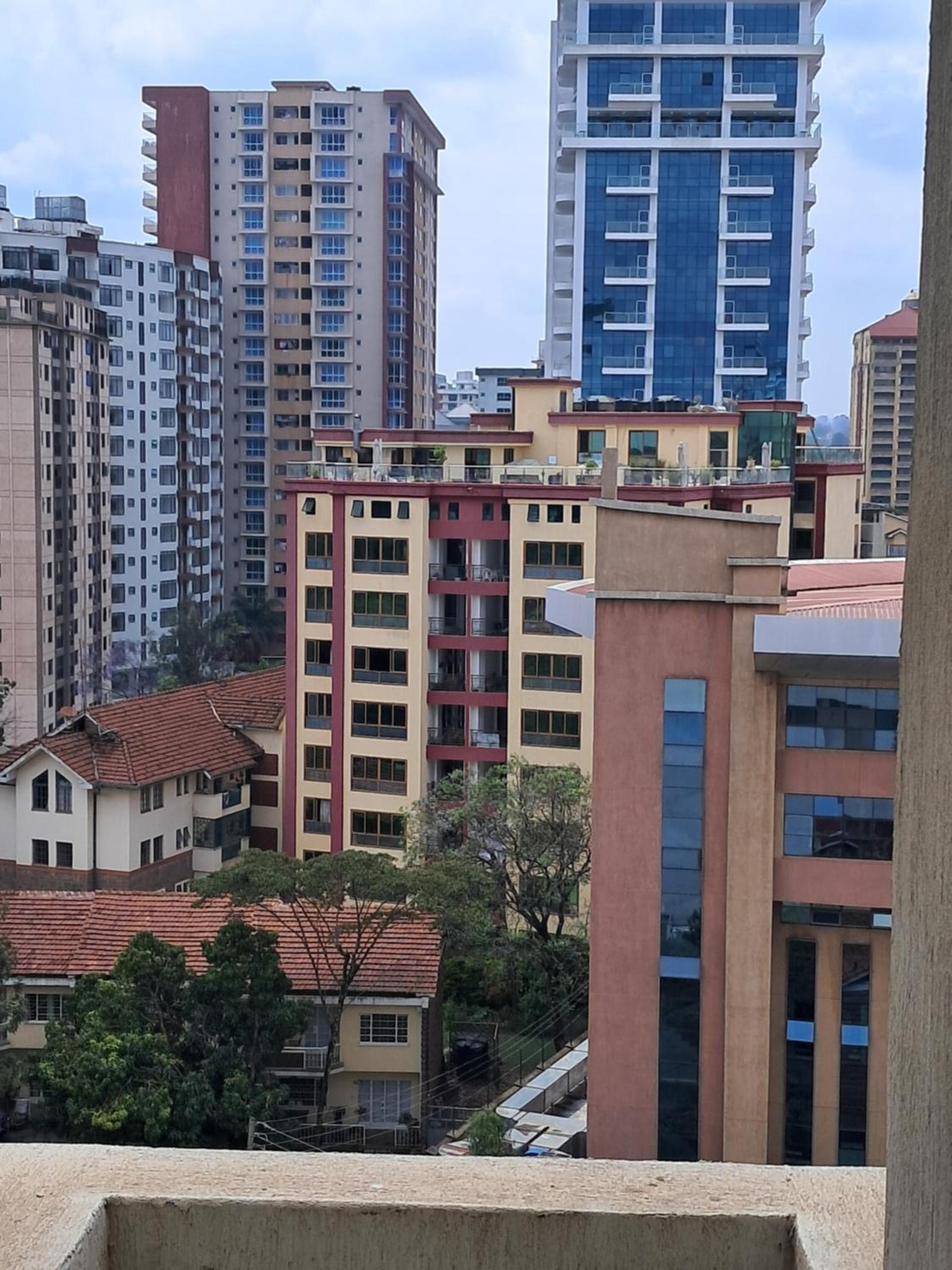 Emerald Suites