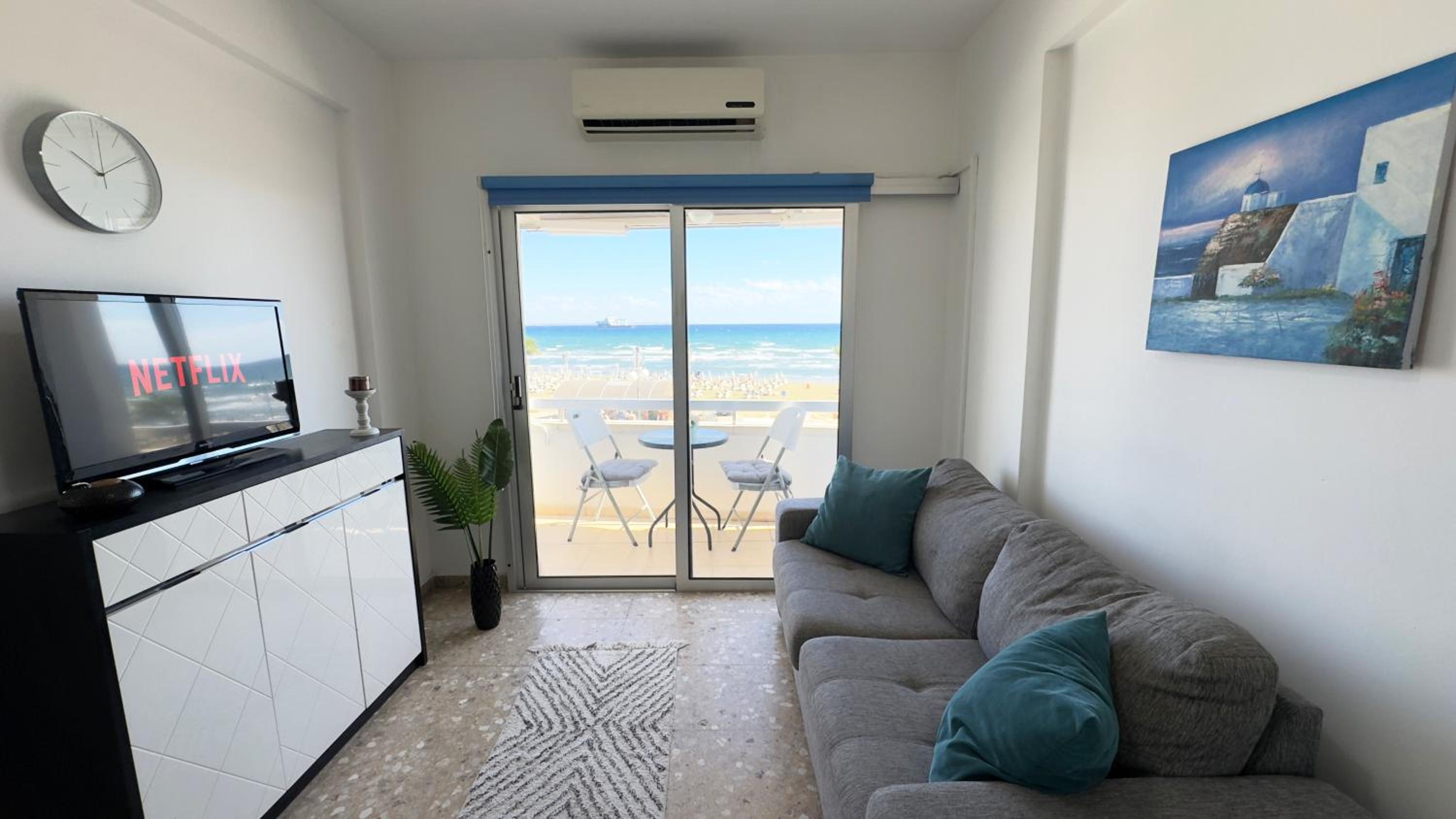 Kolonaki Seaview 1BDR Finikoudes