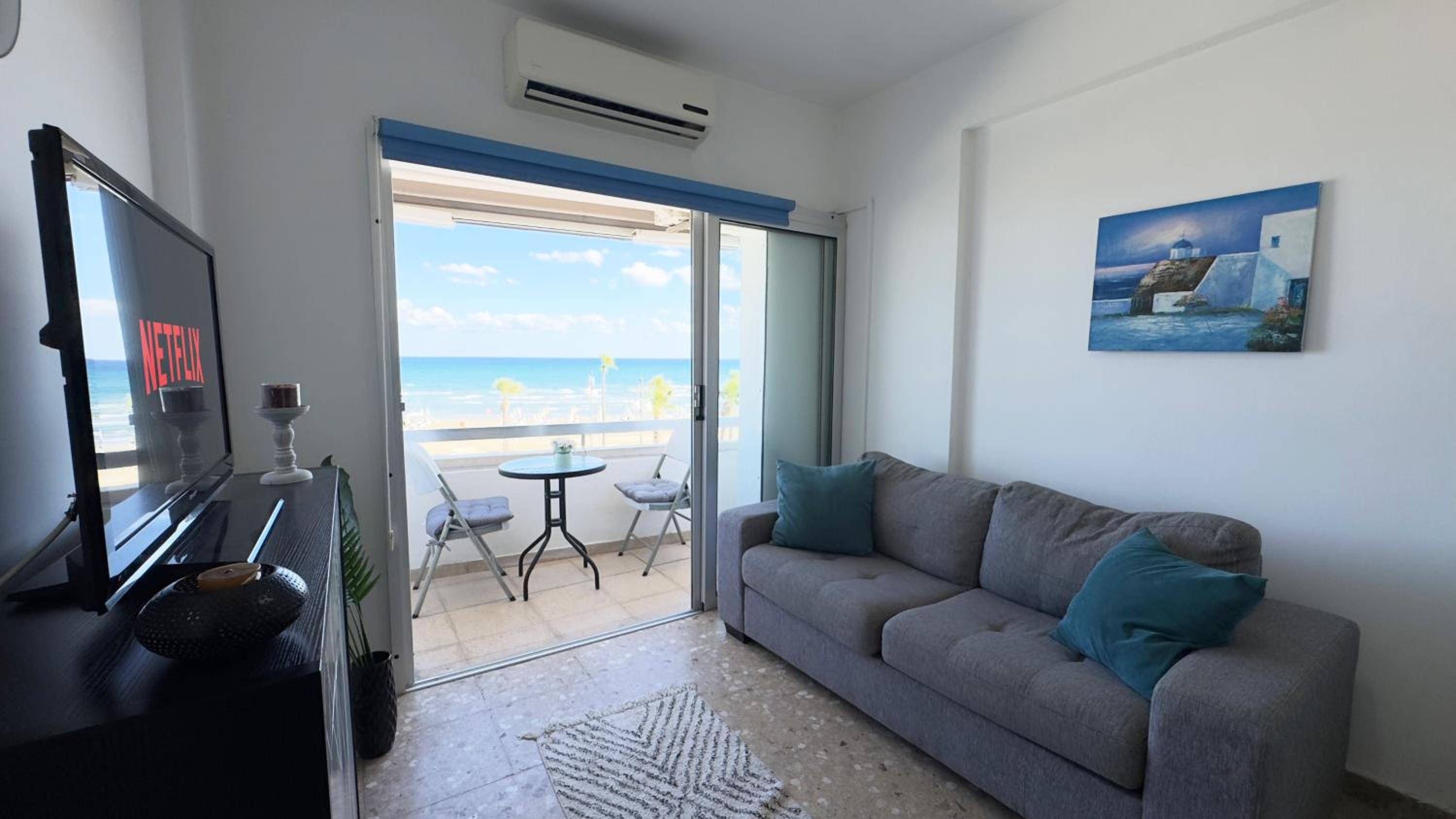 Kolonaki Seaview 1BDR Finikoudes