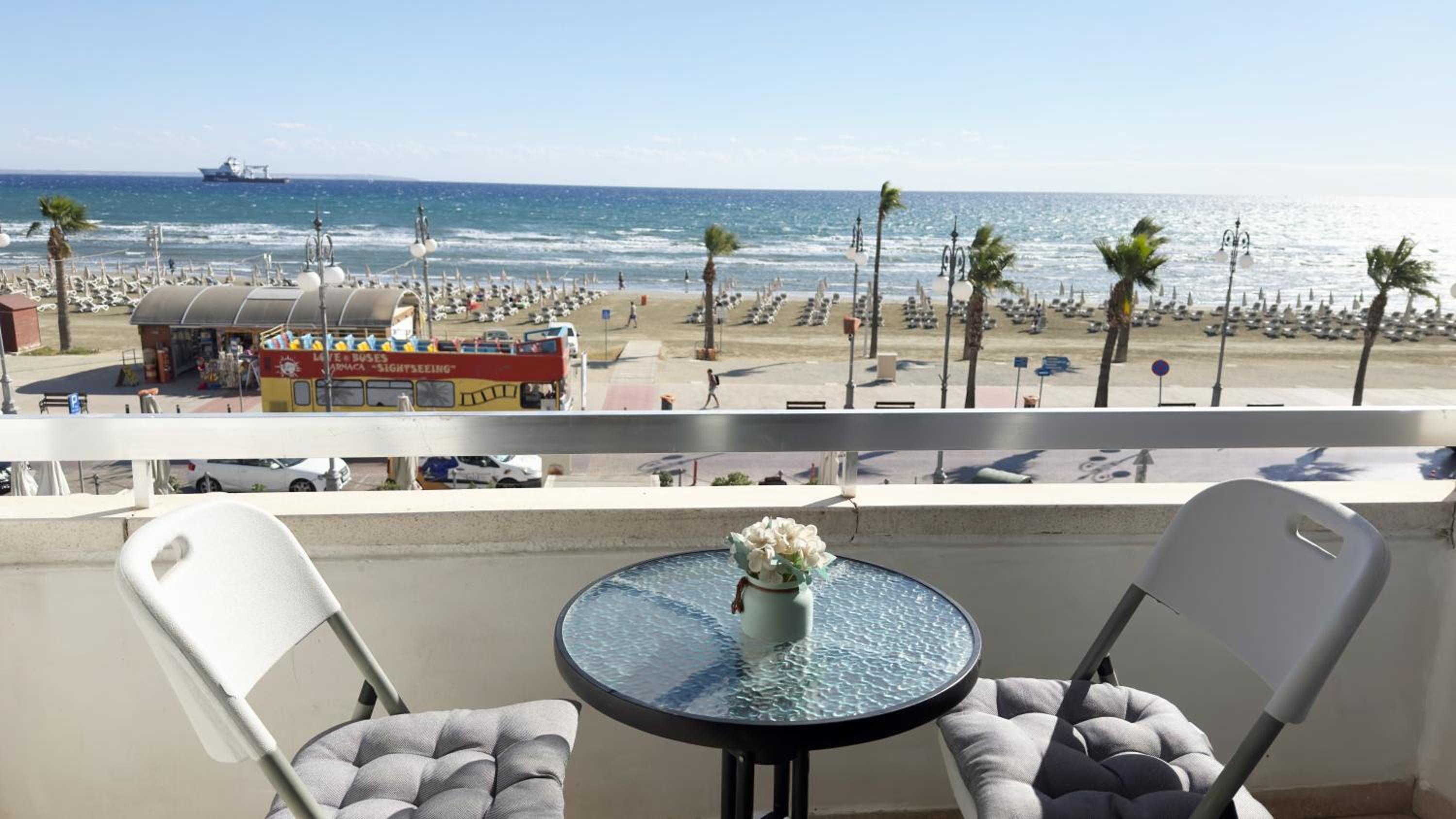 Kolonaki Seaview 1BDR Finikoudes