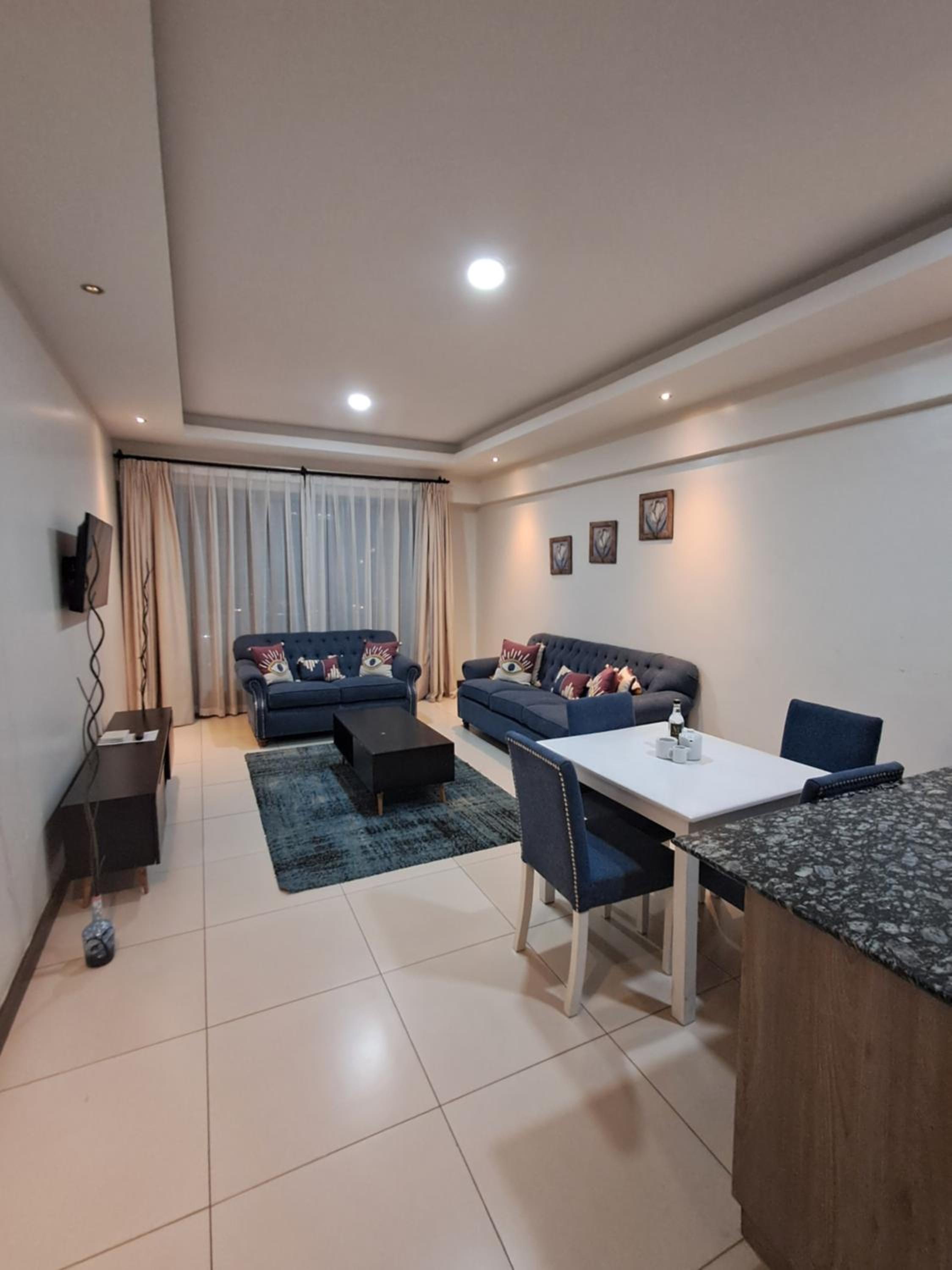 Emerald Suites