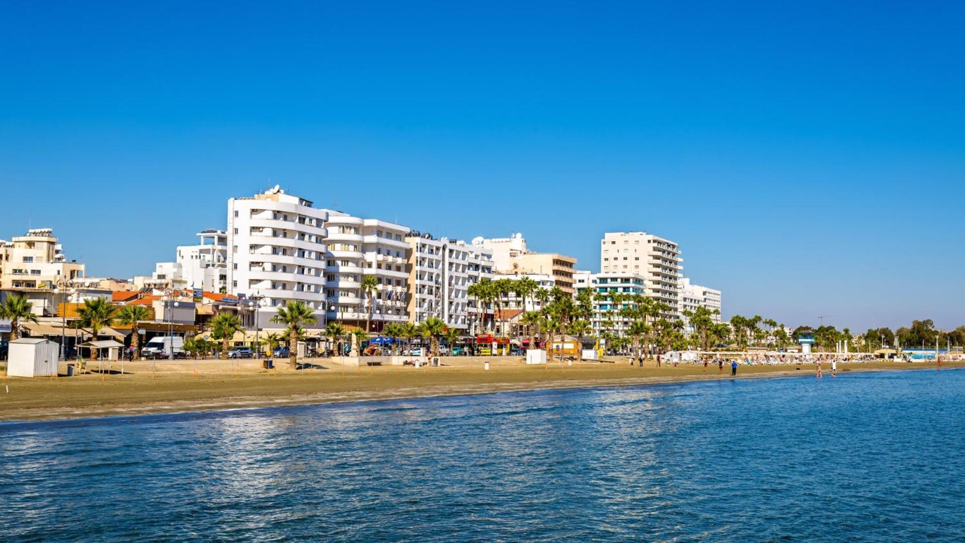 Kolonaki Seaview 1BDR Finikoudes