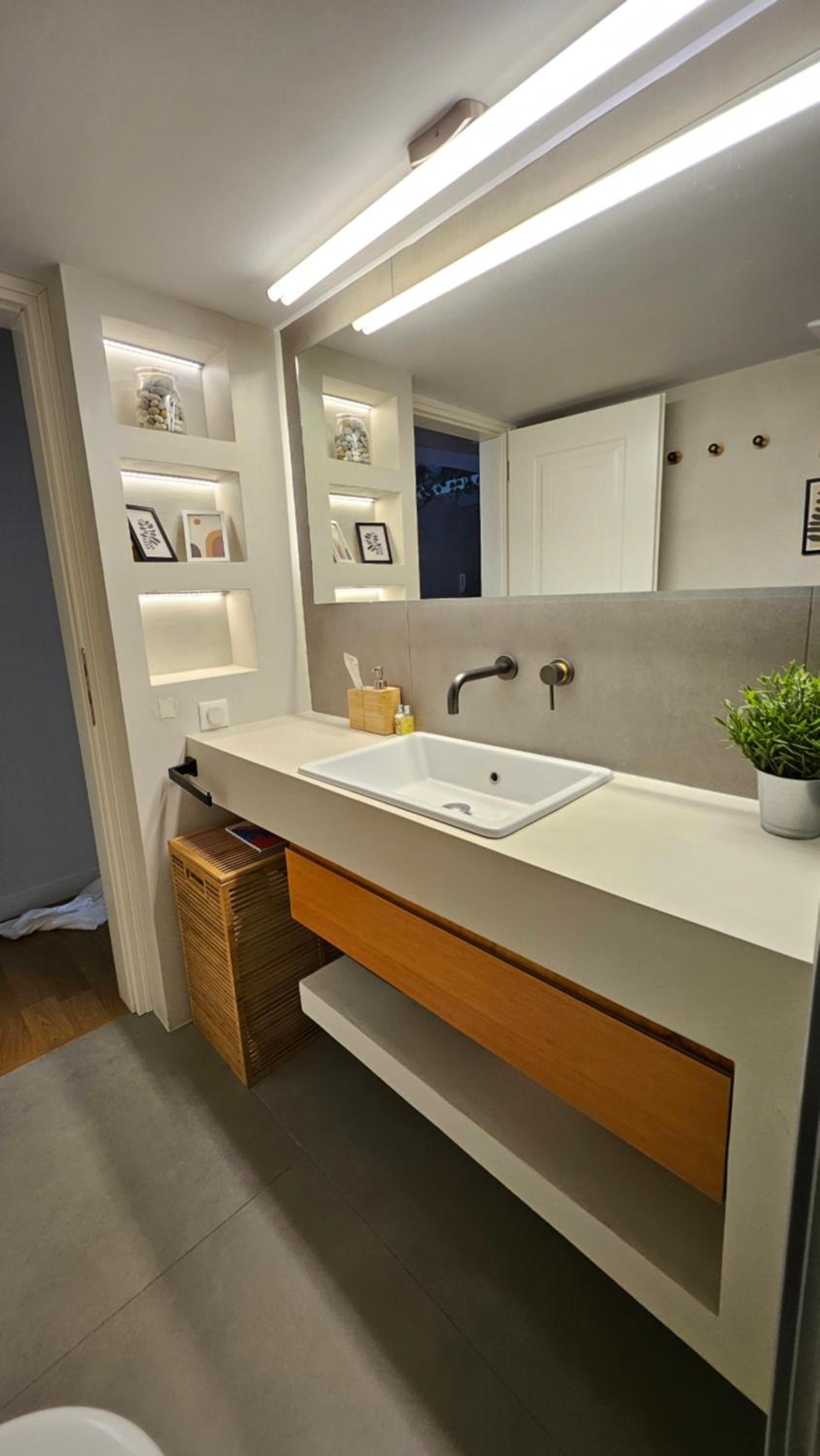 Heart of Faliro 2BR 5m Walk to Beach - Newly Renovated photo 5