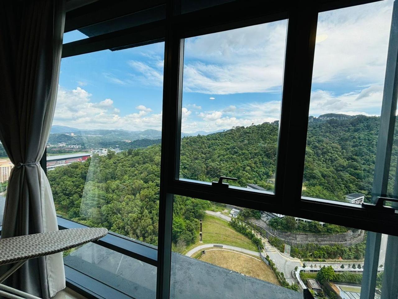 cloud ridge Kl East Mall suite