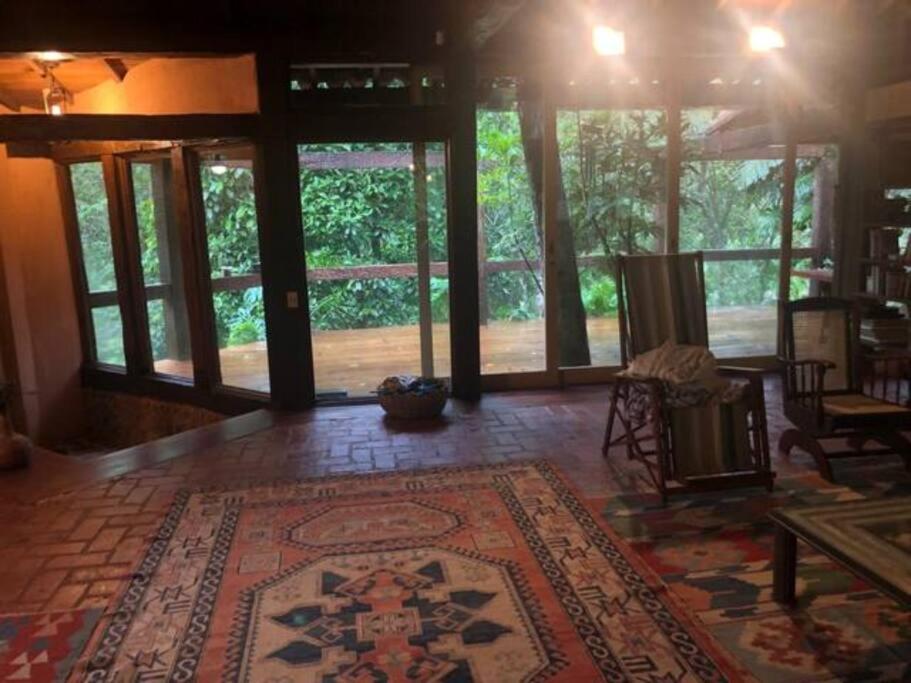 Deliciosa Casa de Campo - Araras, Petrópolis - RJ