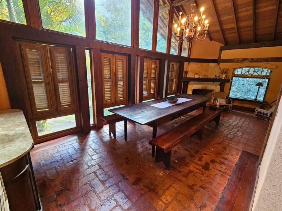 Deliciosa Casa de Campo - Araras, Petrópolis - RJ