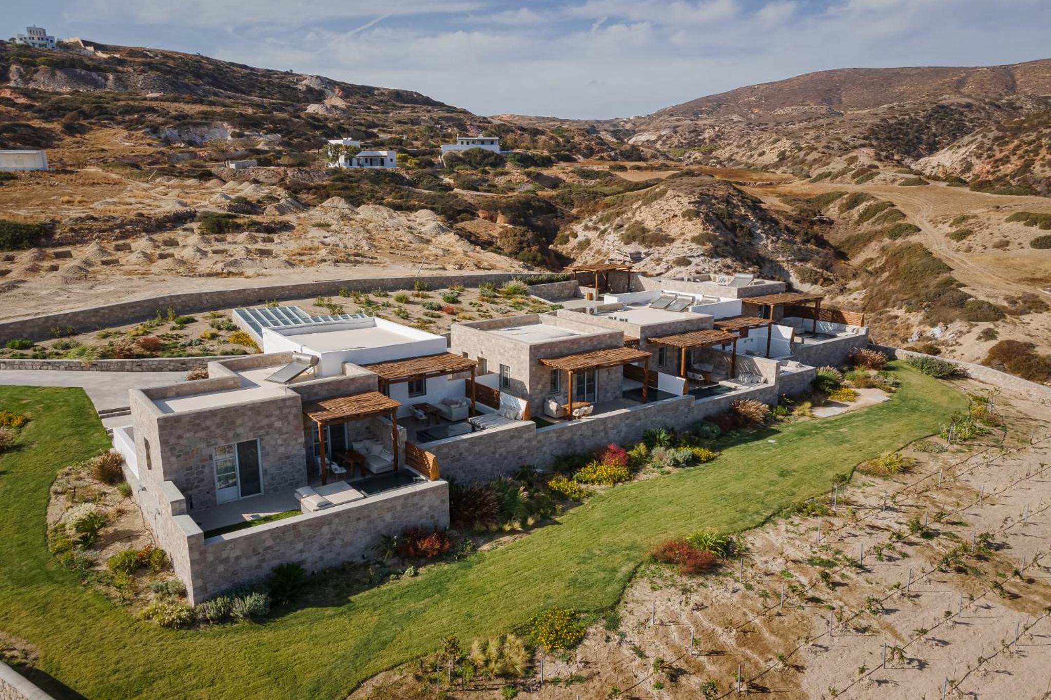 Horizon Suites Milos