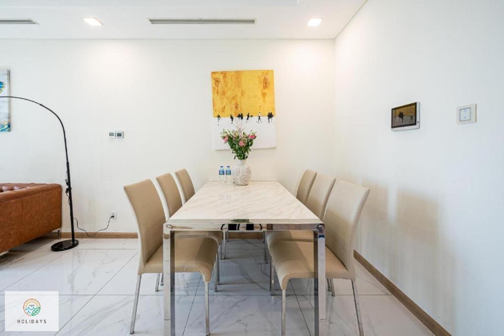 Landmark 81 Holiday Inn