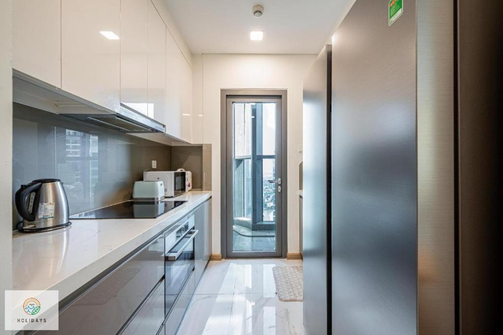 Landmark 81 Holiday Inn