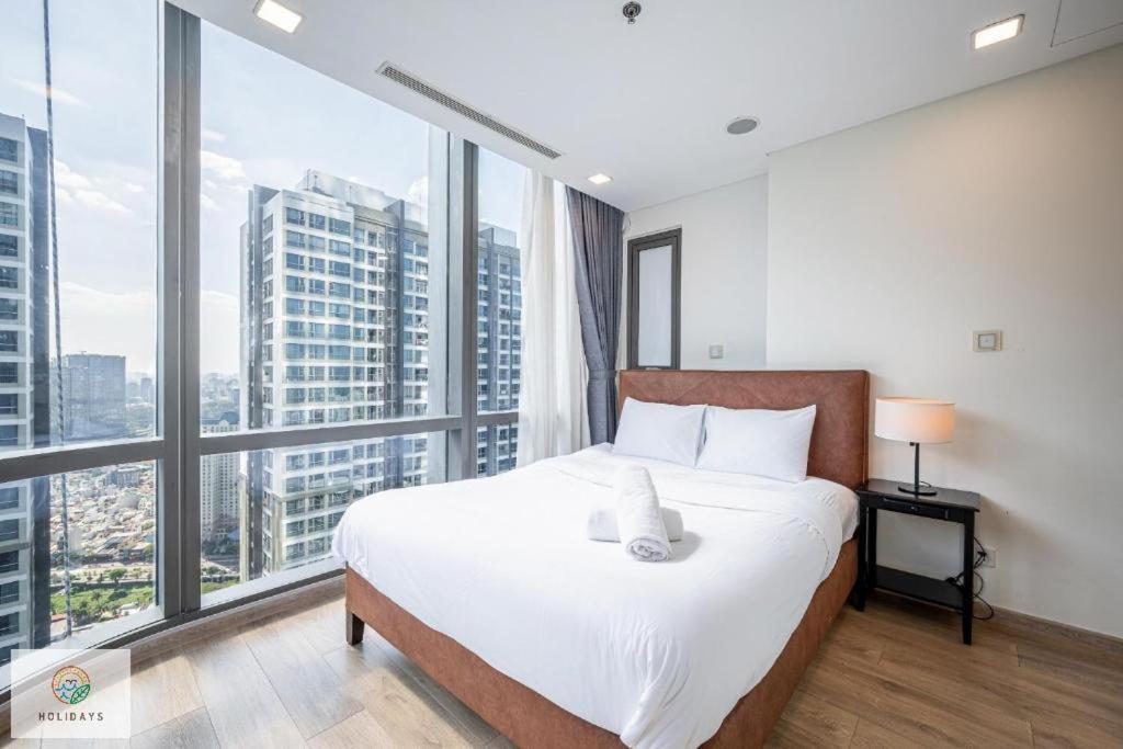 Landmark 81 Holiday Inn