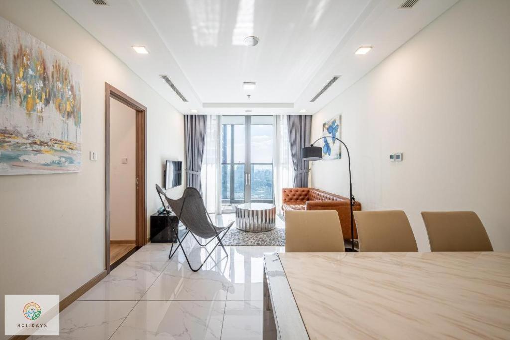 Landmark 81 Holiday Inn