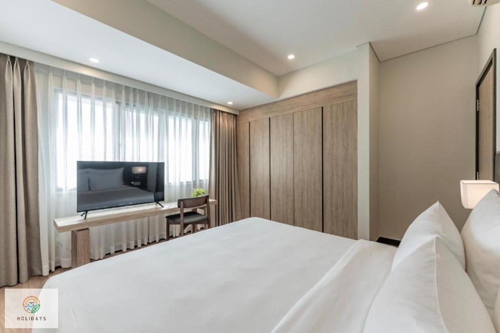 Landmark 81 Holiday Inn