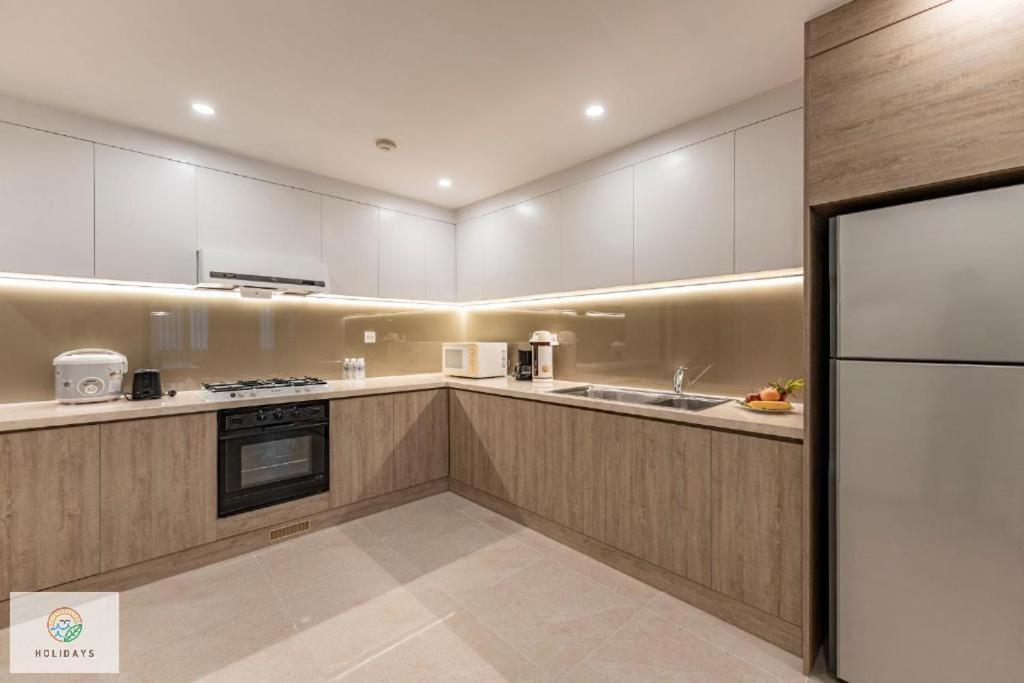 Landmark 81 Holiday Inn