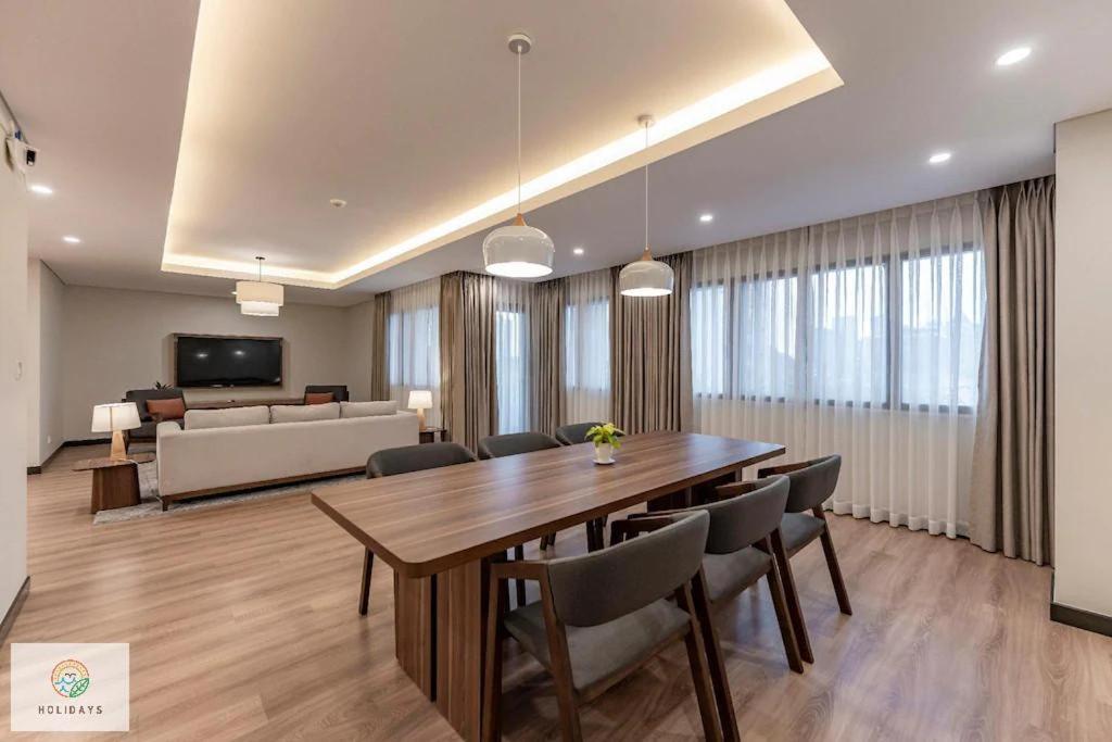 Landmark 81 Holiday Inn