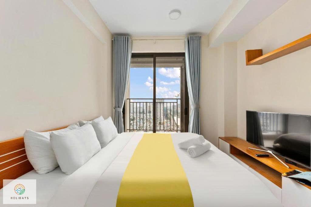 Landmark 81 Holiday Inn