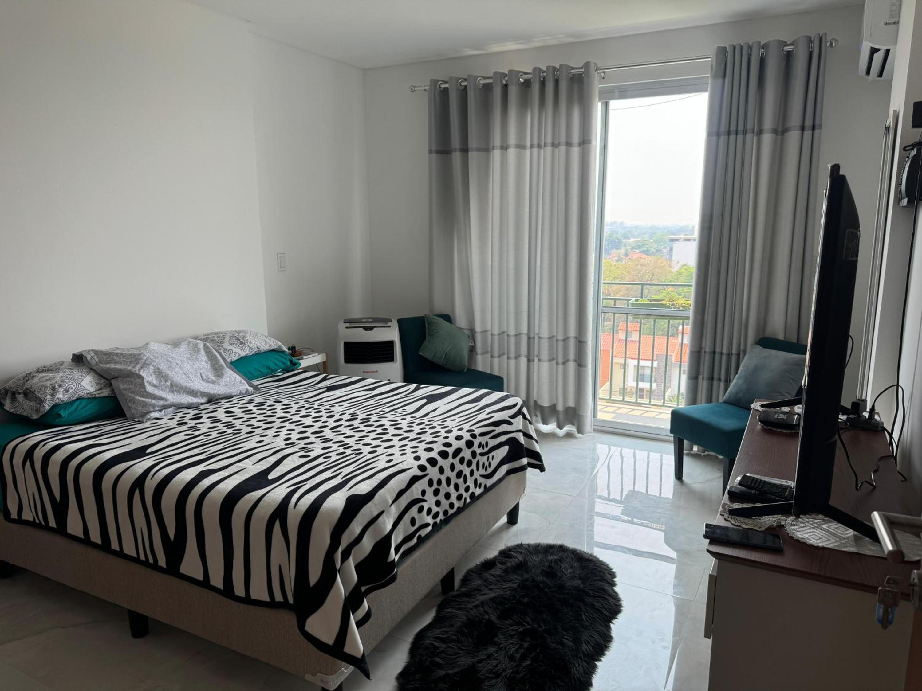 Alquila Departamento de 1 Dormitorio Comodidad y Seguridad Garantizadas
