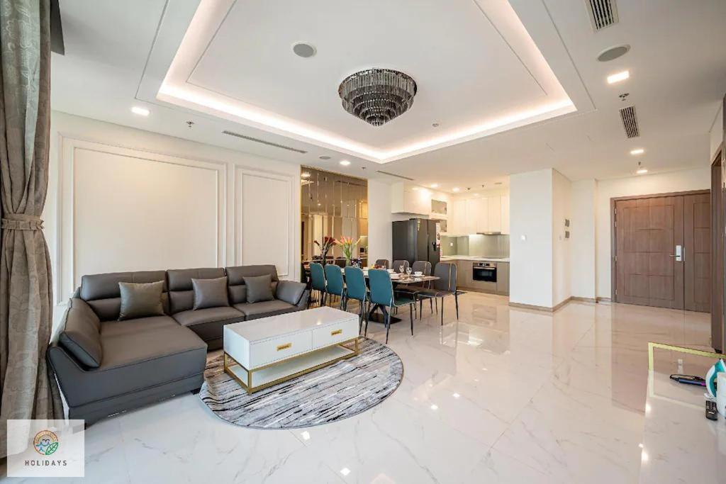 Landmark 81 Holiday Inn