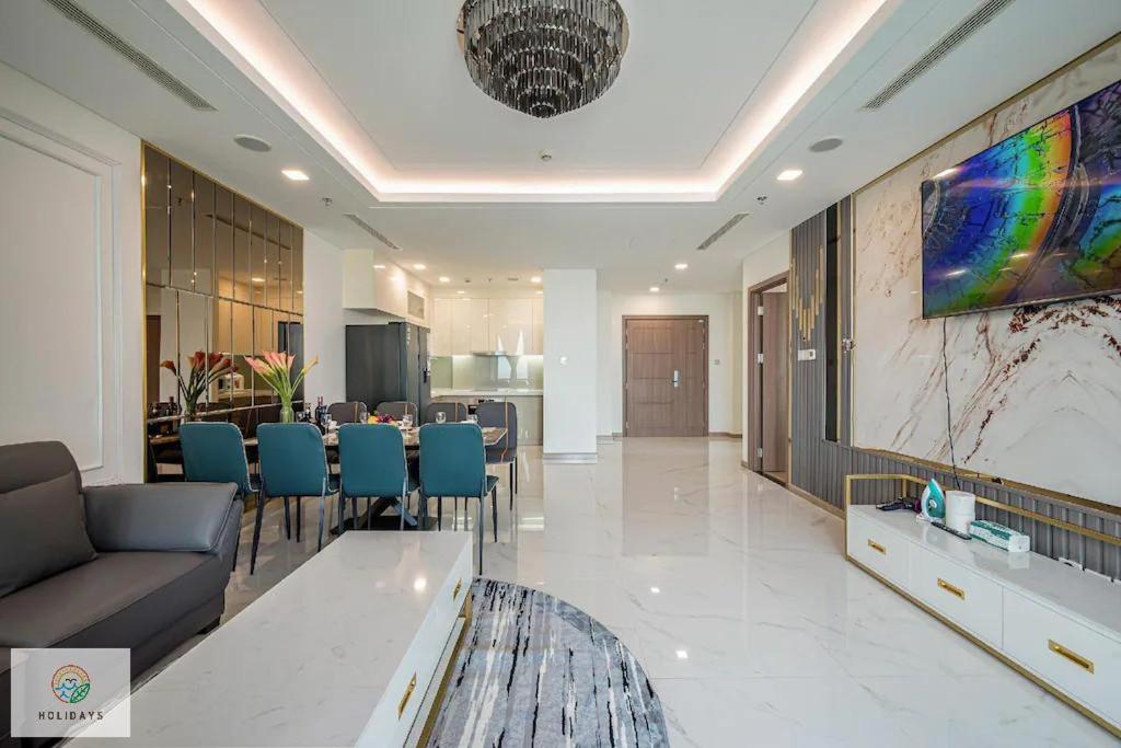 Landmark 81 Holiday Inn