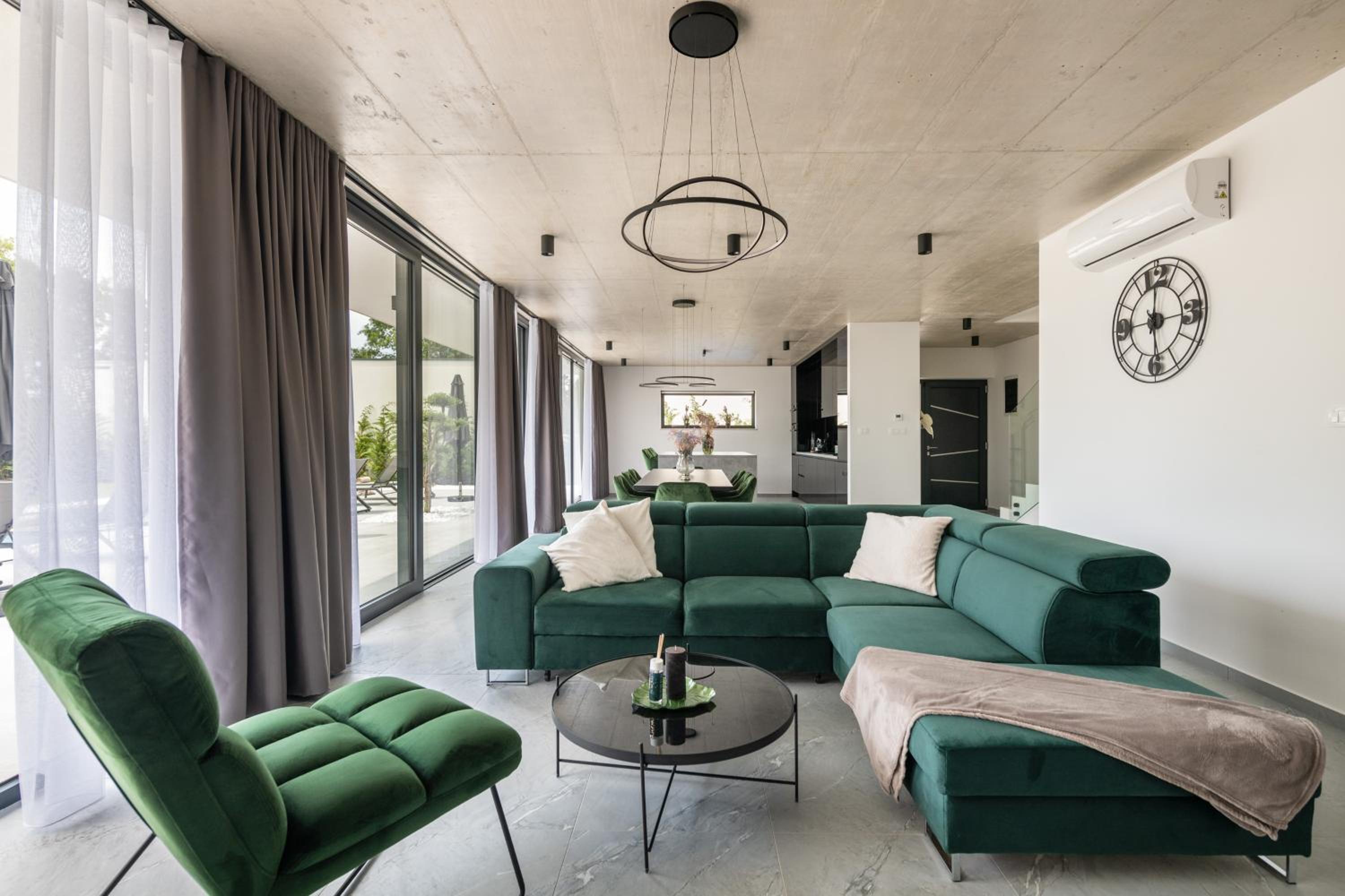 Photo 30