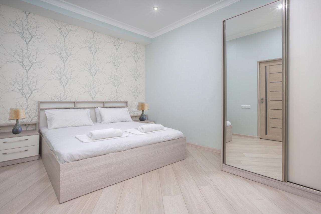 Perfect New apartment! 2 Bedrooms, near North Avenue
