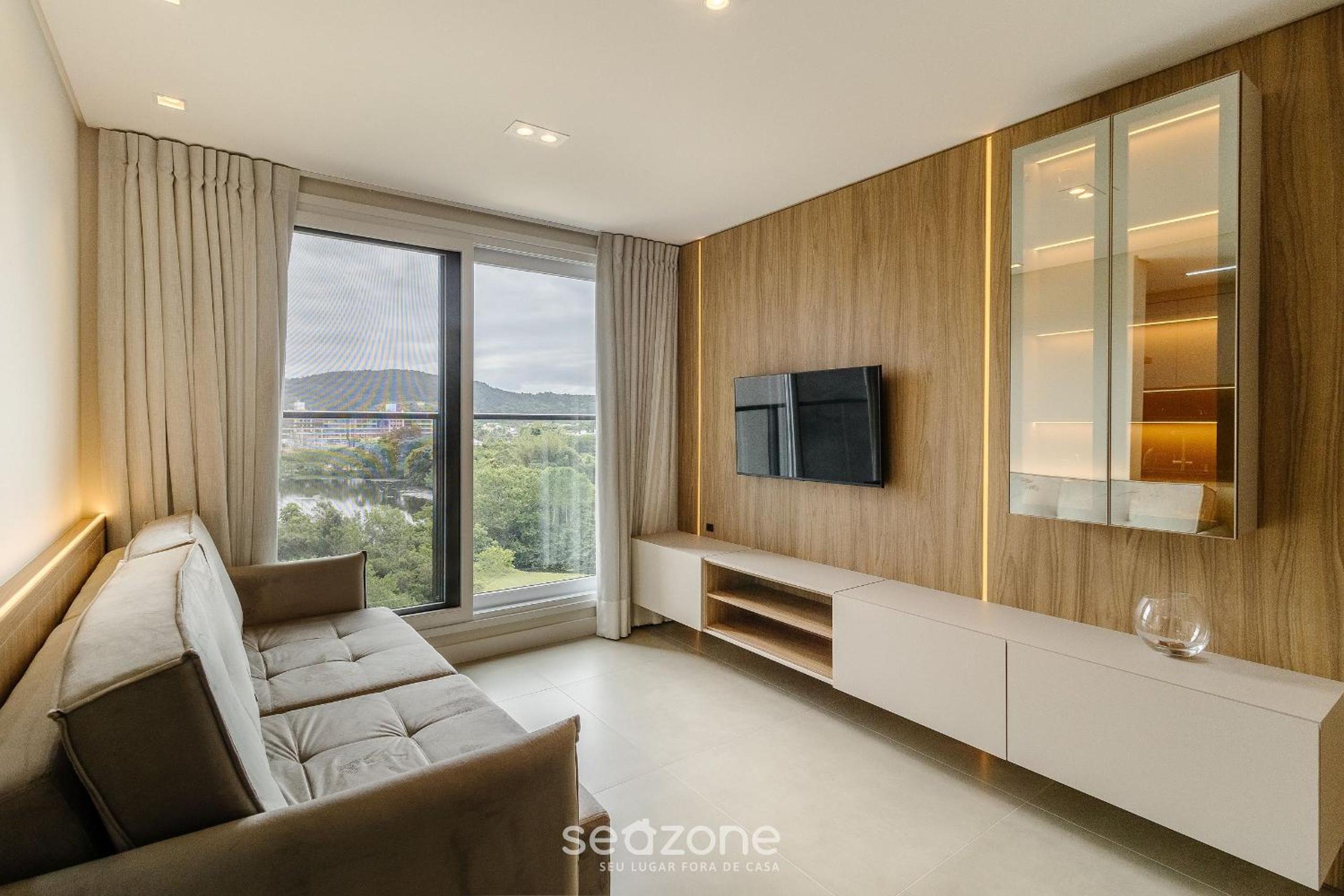 Cond Apartments Vila do Lago in Jurerê - VLO