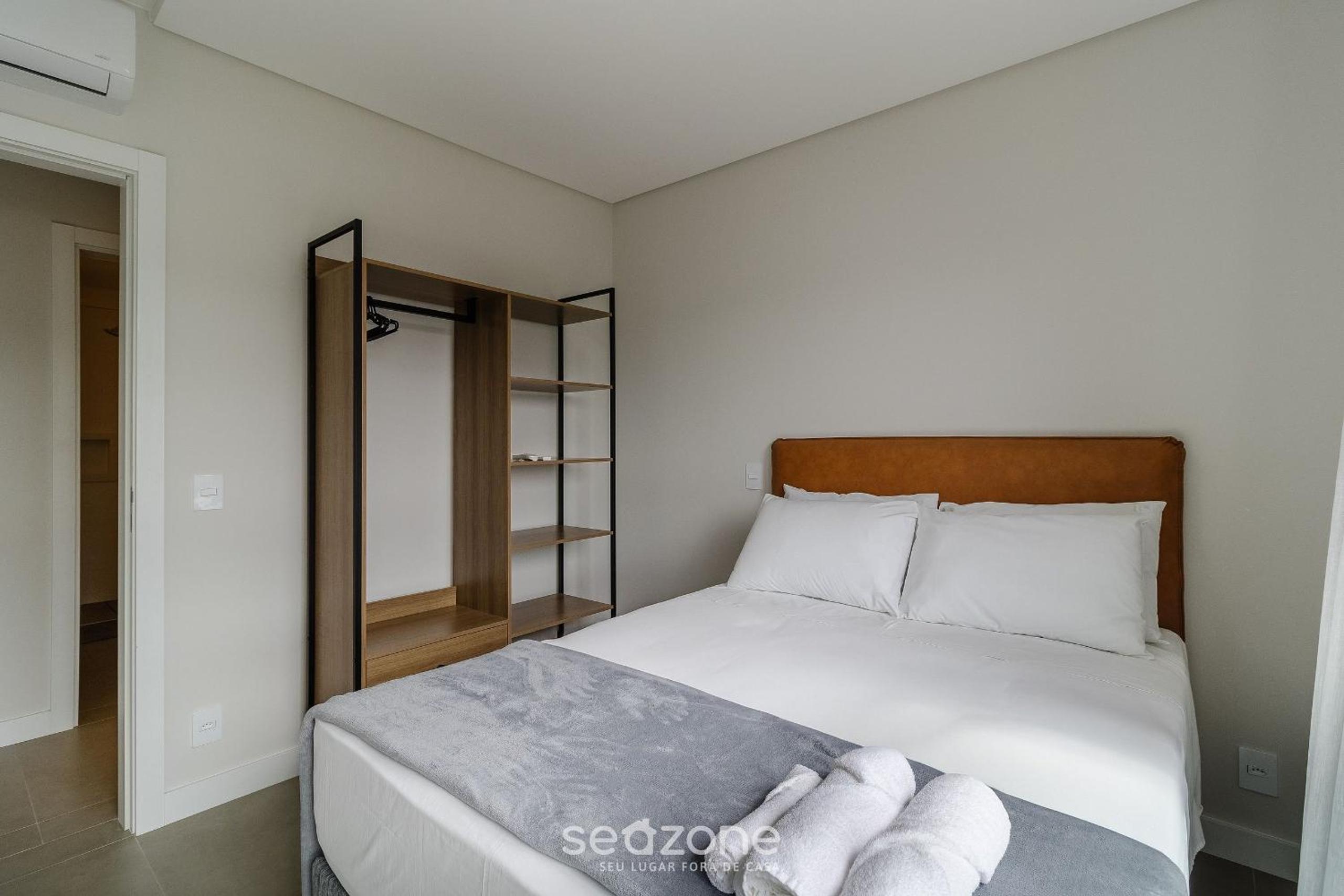 Cond Apartments Vila do Lago in Jurerê - VLO