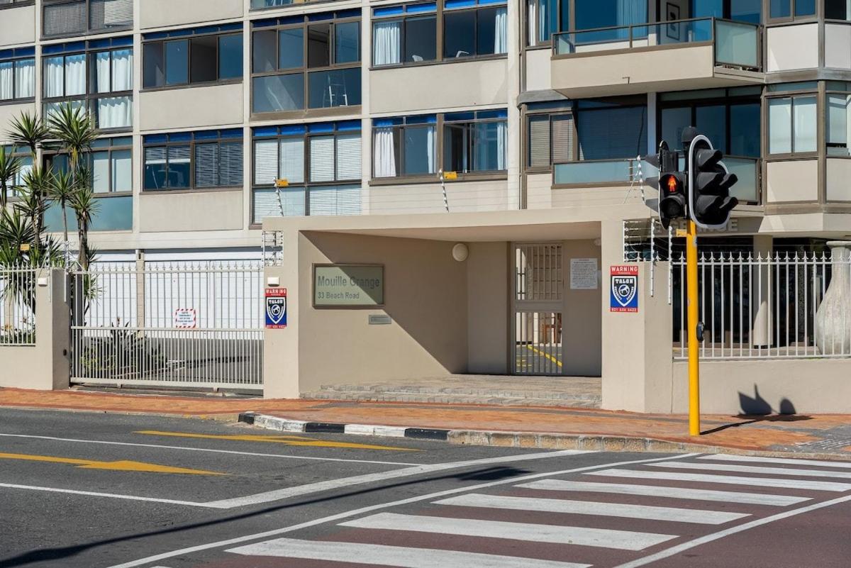 Mouille Point Seaview Apartment