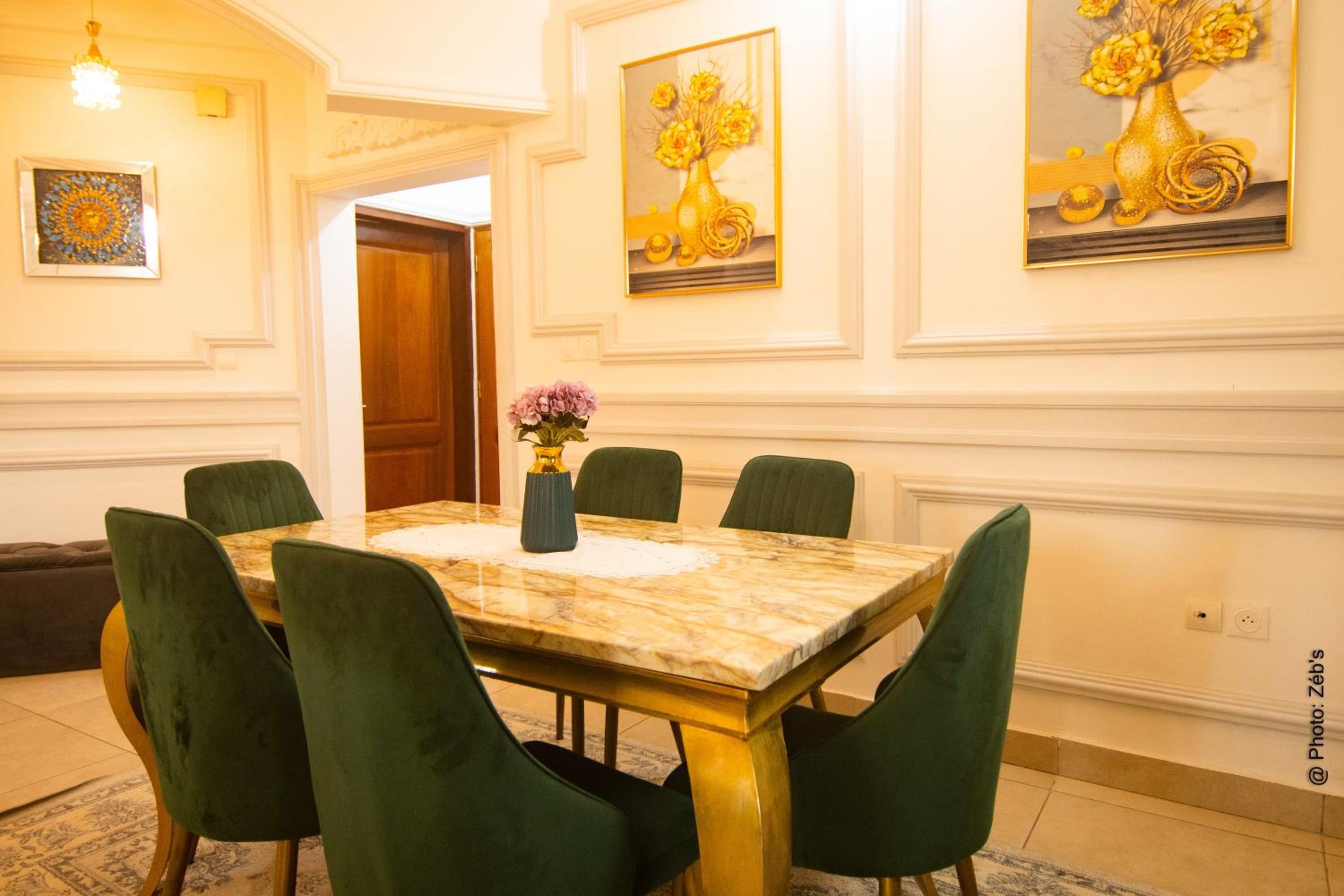 Four Seasons Residence