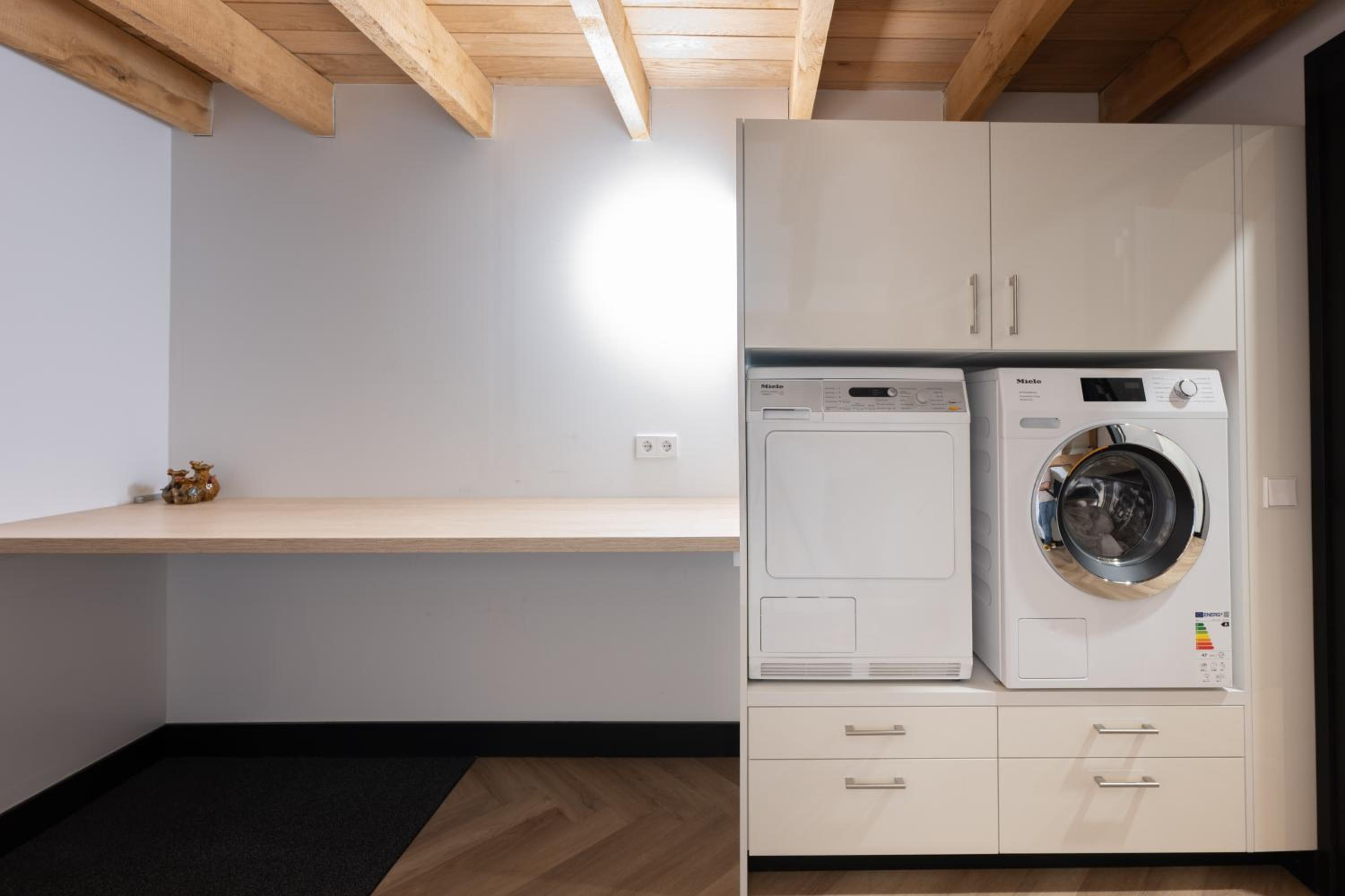Buitenliefde, Het Huis, Prachtig verblijf voor 2 volwassen eventueel met 2 kinderen midden in de natuur