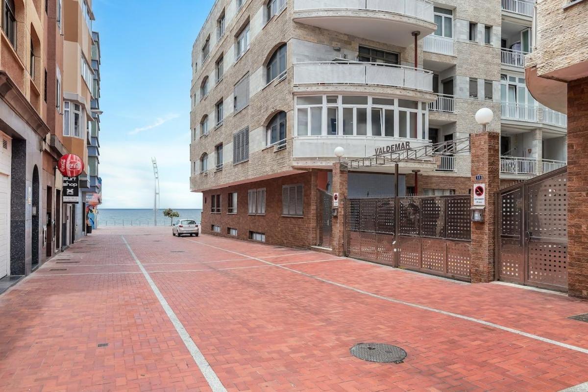 Spacious Two Bedroom Apartment with Terrace right on the Surf Beach