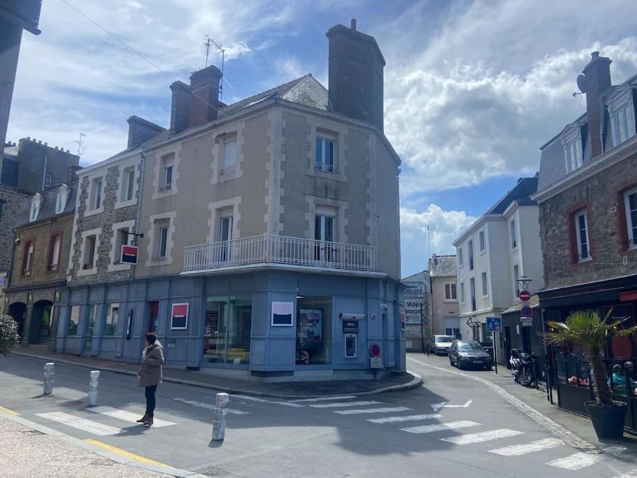 Appartement entre plage de l'Ecluse et place du marché