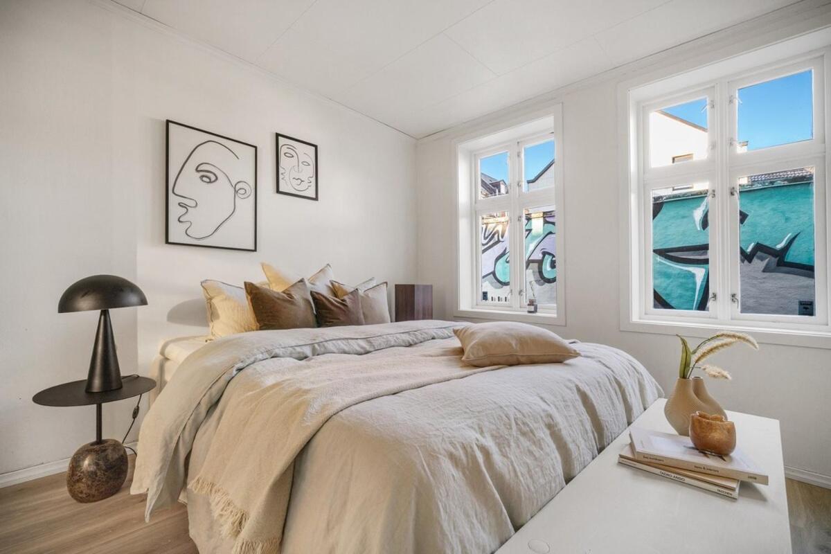 Cozy Hideaway with Private Balcony and Self Check In
