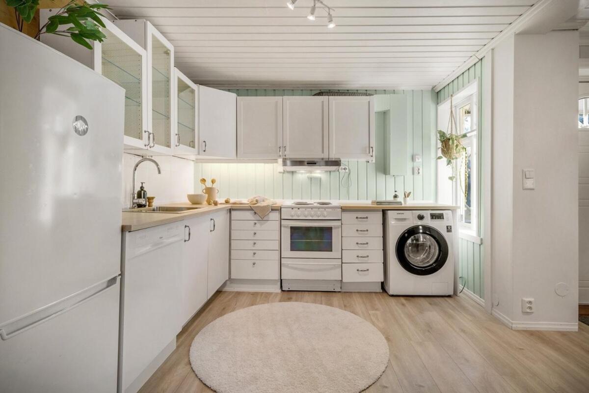 Cozy Hideaway with Private Balcony and Self Check In