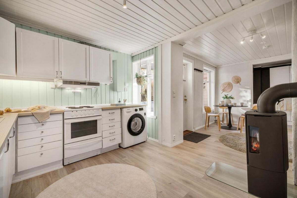 Cozy Hideaway with Private Balcony and Self Check In