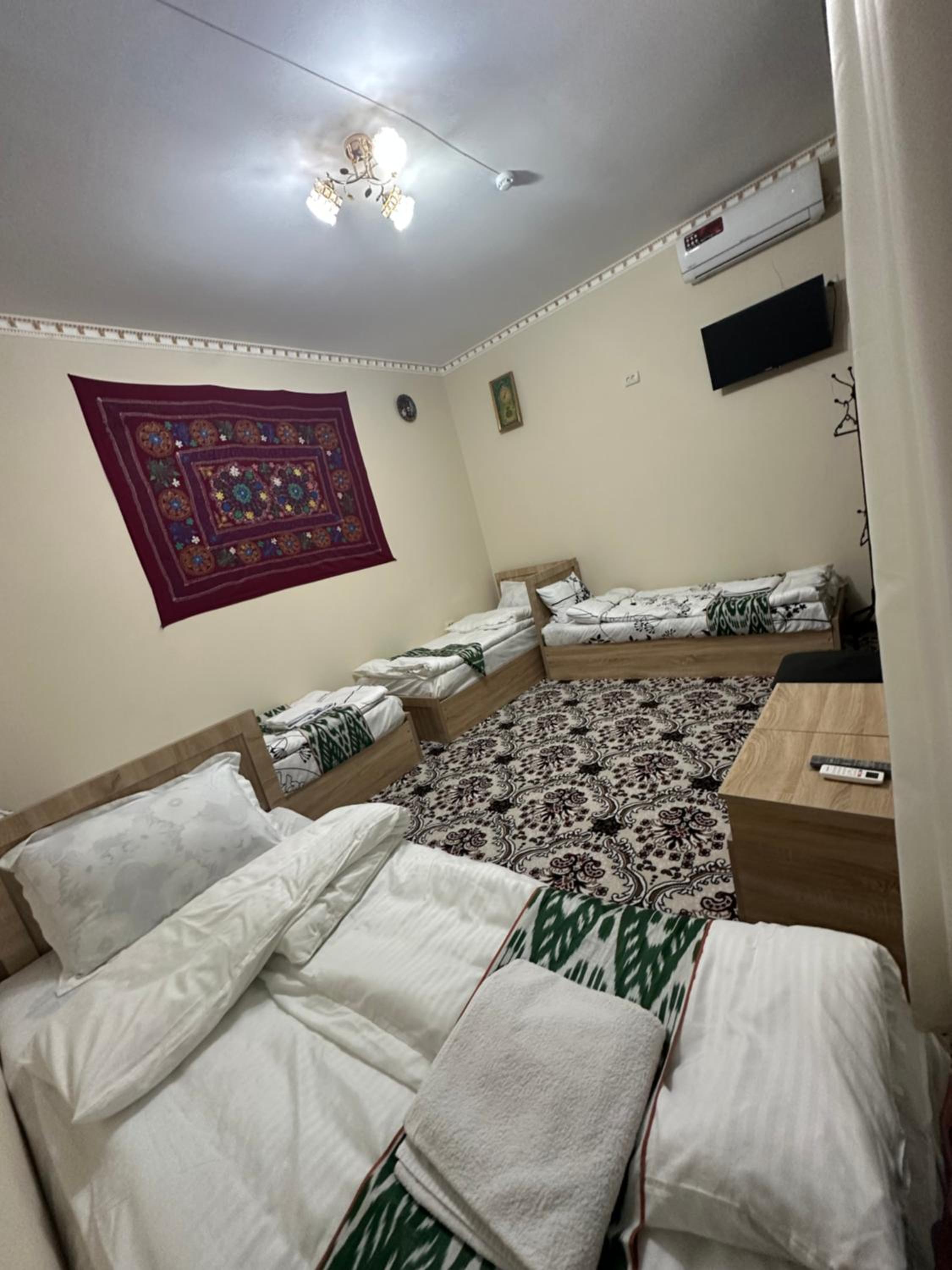 Hostel Boburshokh