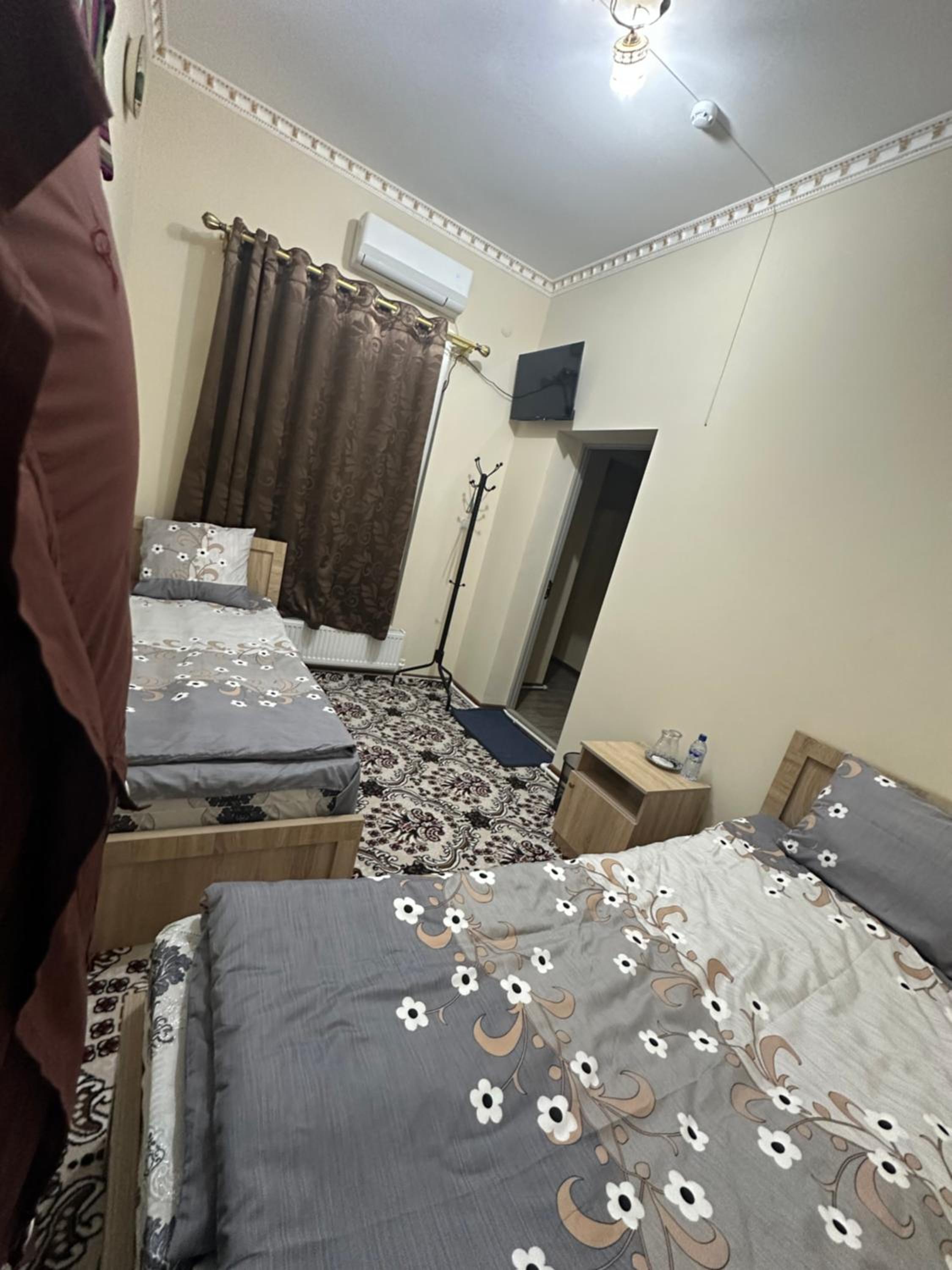 Hostel Boburshokh