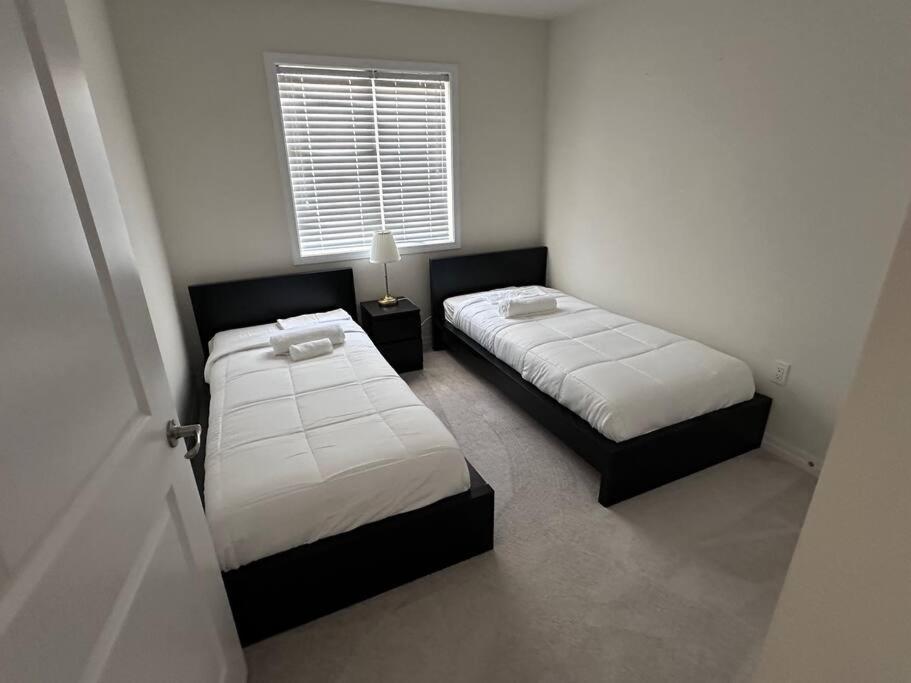 4 Bedroom Townhouse in Oakville