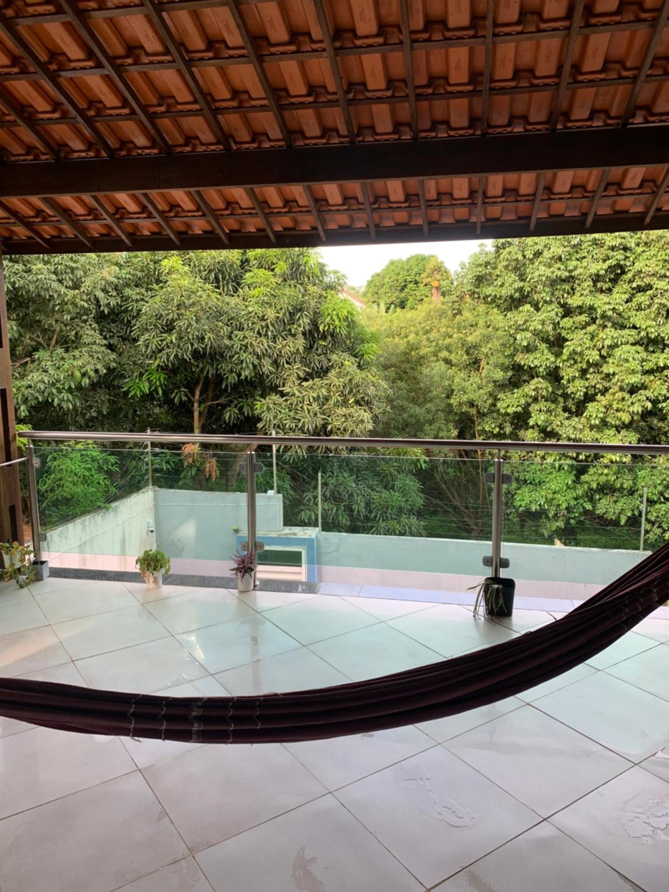 Casa entre CG e Lagoa Seca
