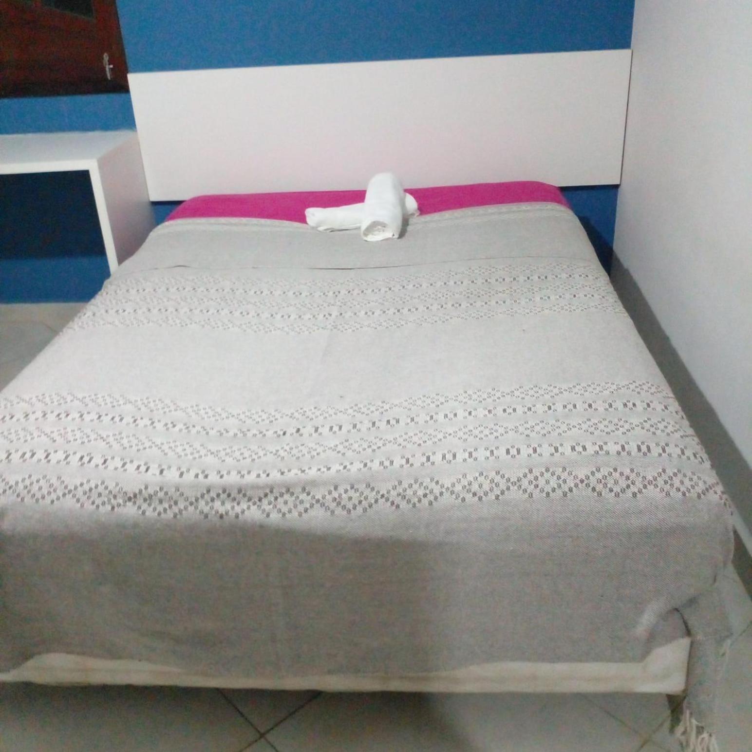 Casa entre CG e Lagoa Seca