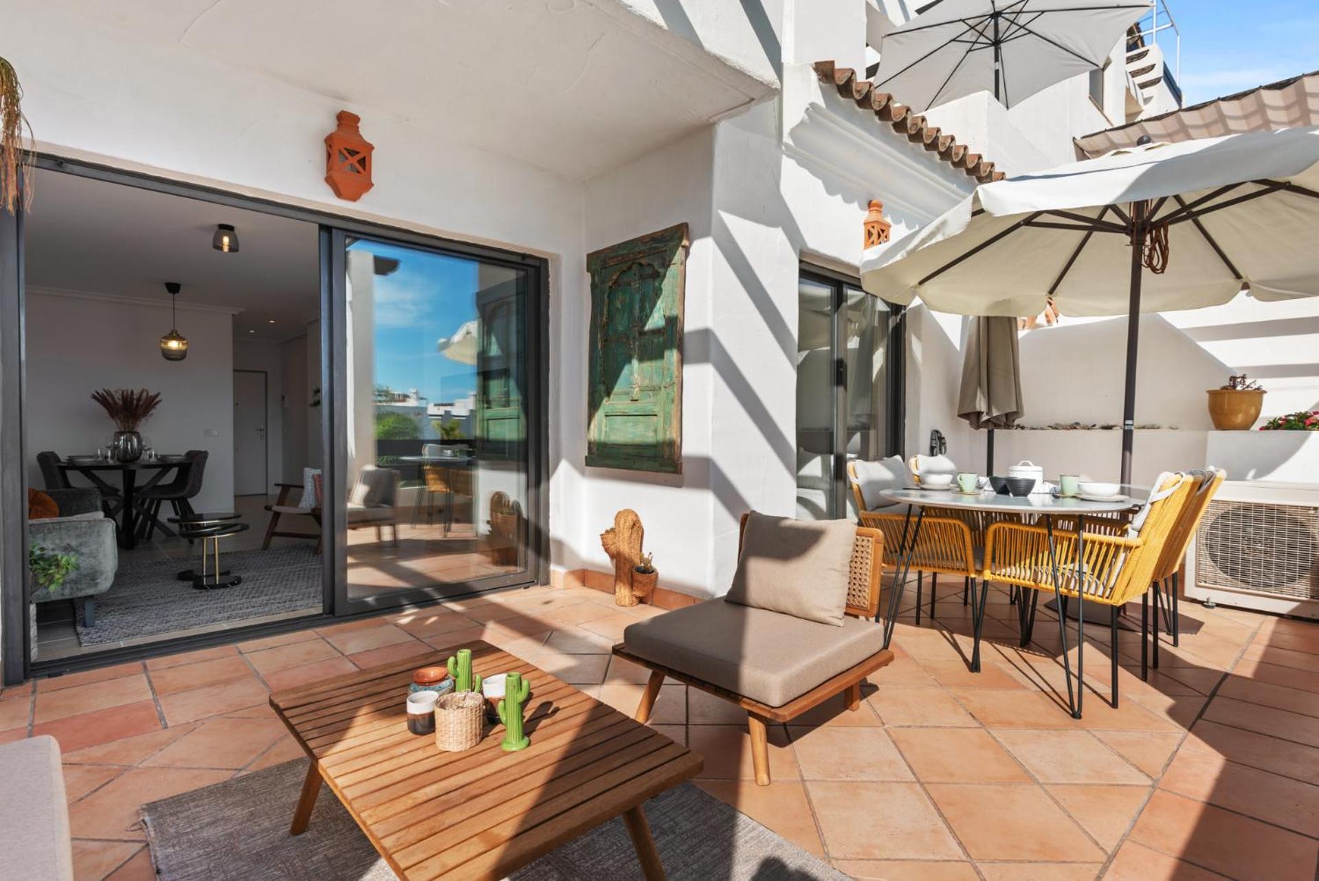 Sunset Golf Apartment Estepona photo 3