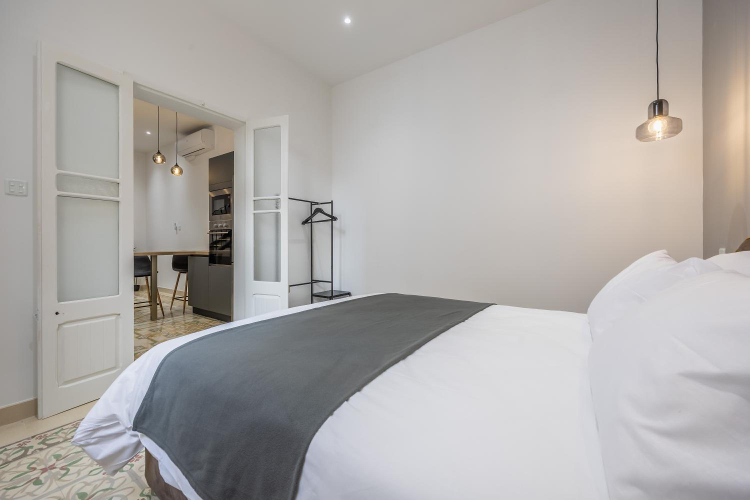 New & elegent apartment just 5 min walk to the Capital by SF HOMES view 4