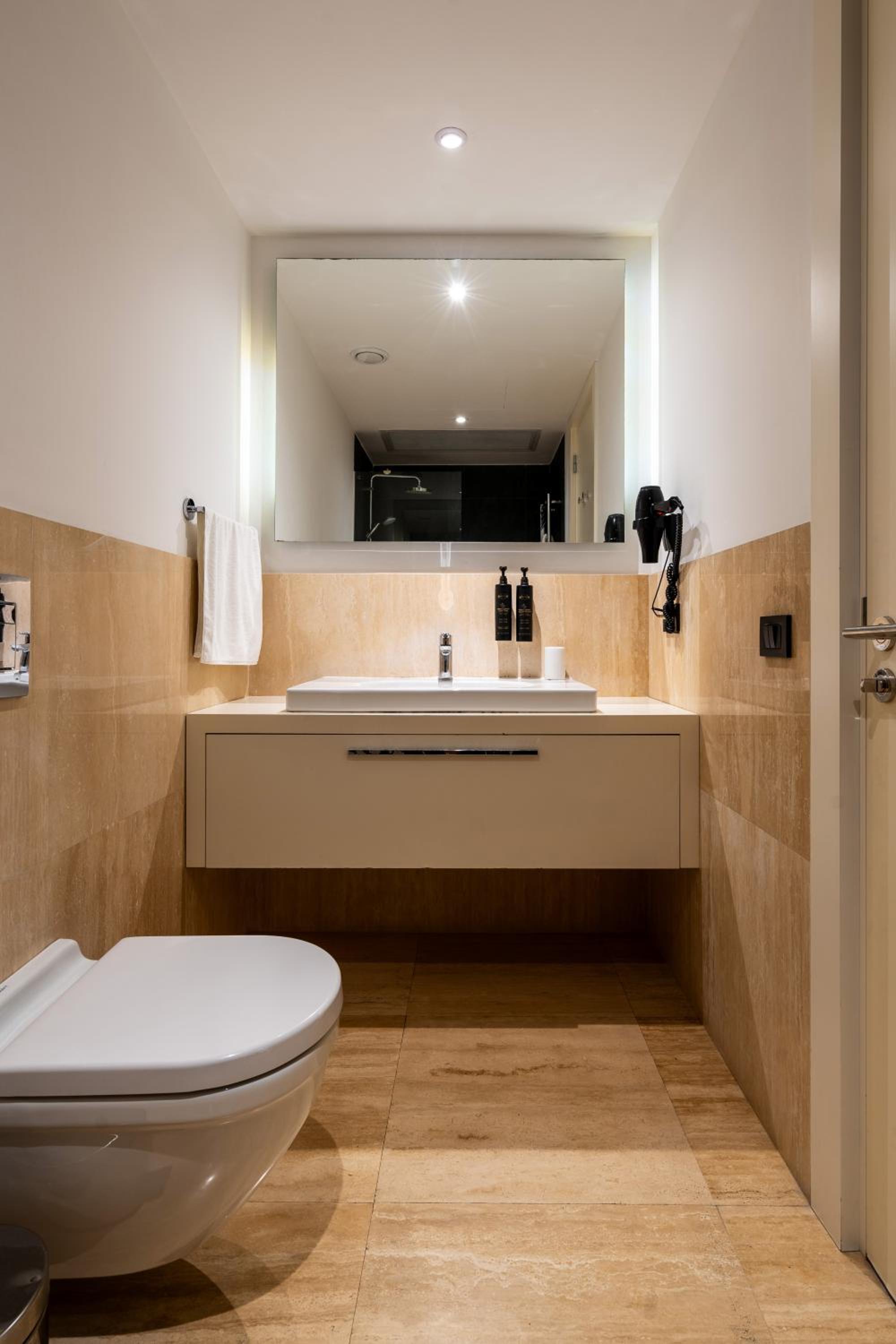 Ando Living - Taksim Gumussuyu Konukevi - Image 44