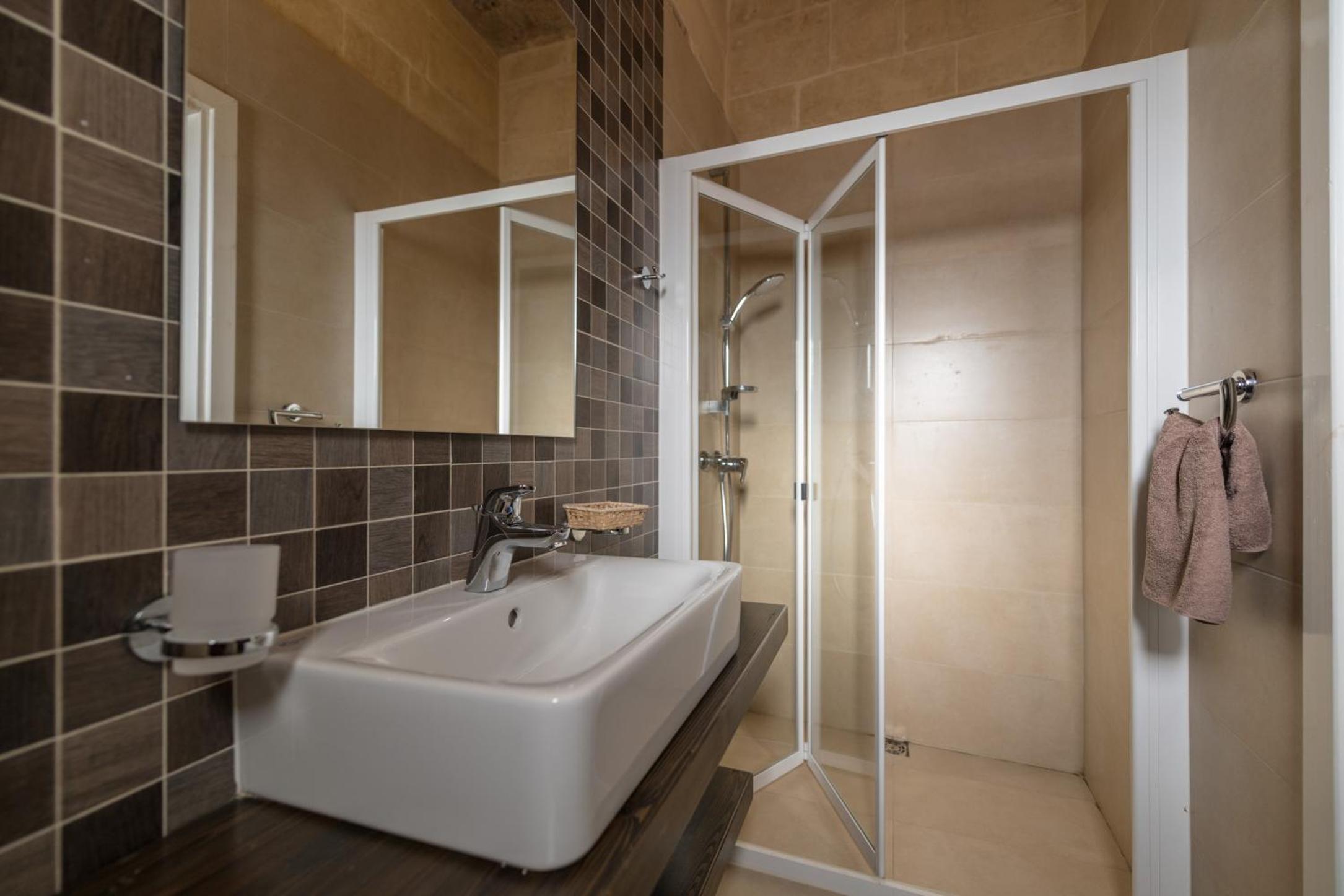 4 Bedroom Holiday Home with Private Pool view 5