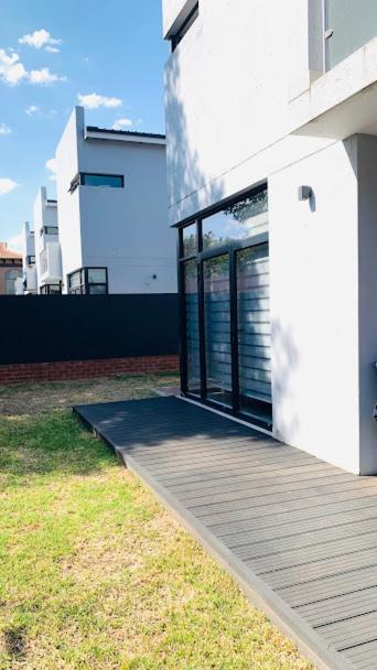 Chic Home in Prime Sandton Area