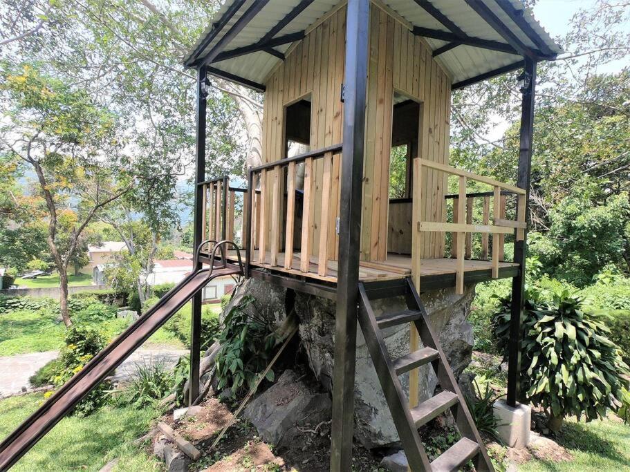 AT024 San Lucas Toliman Premium Home view 2