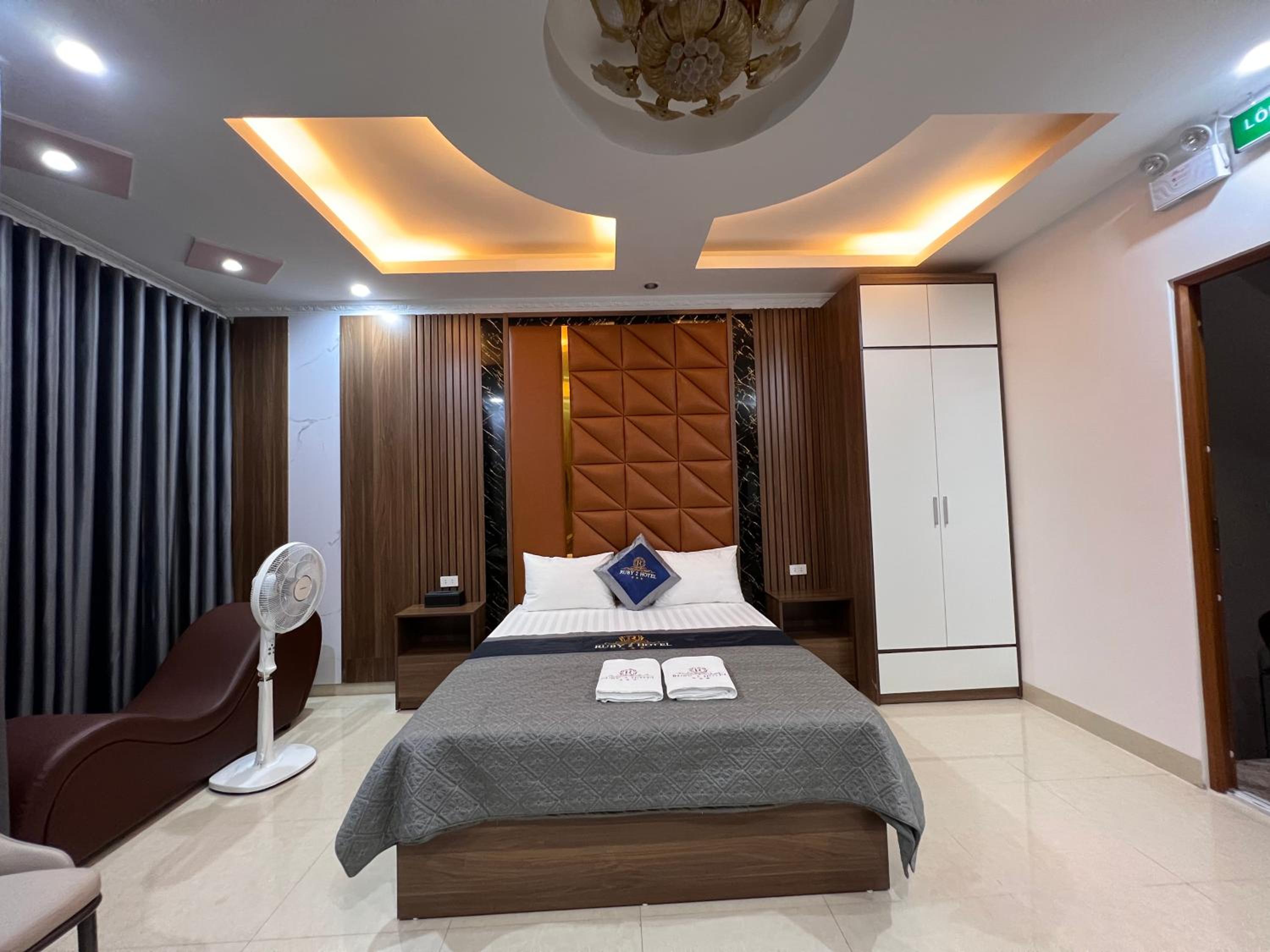 Ruby 2 Hotel