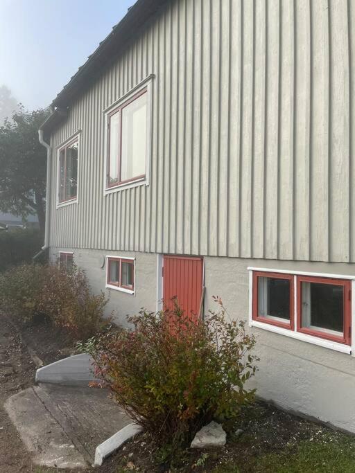 2 bedroom house central Parainen